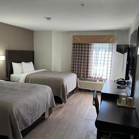 Quality Inn Lavonia 外观 照片