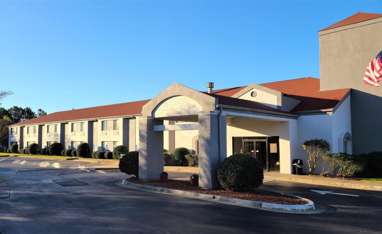 Quality Inn Lavonia 外观 照片