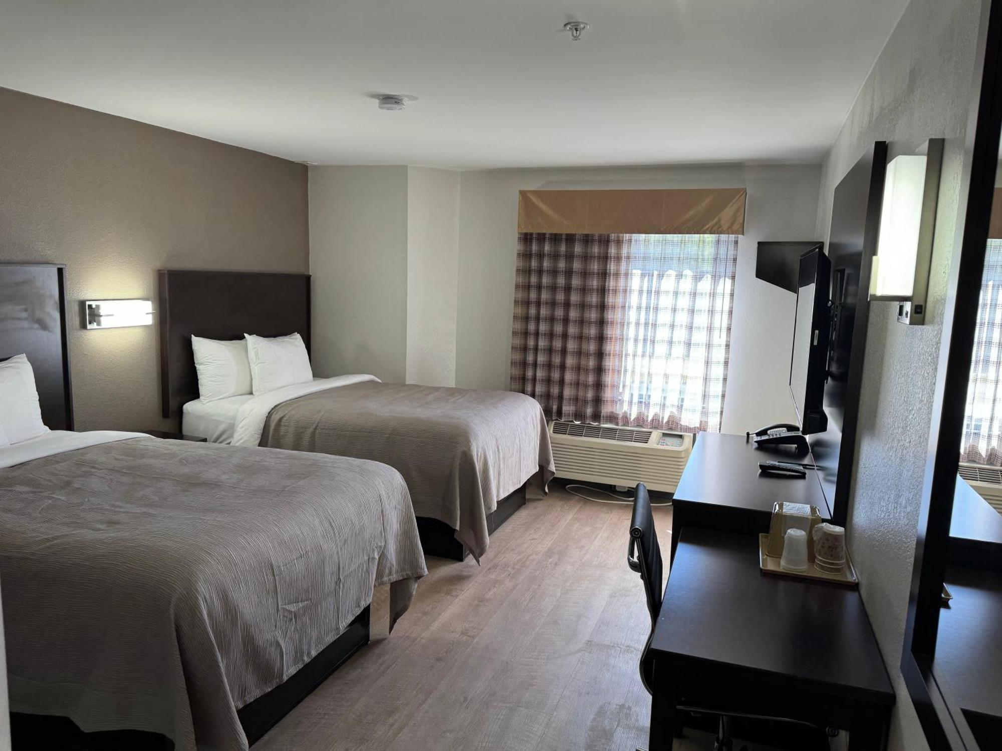 Quality Inn Lavonia 外观 照片